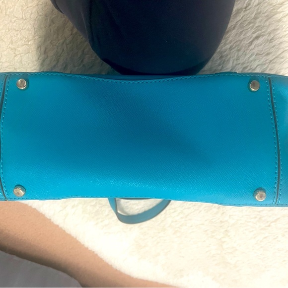 Beautiful Turquoise Blue leather Kate Spade handbag! - Picture 3 of 10